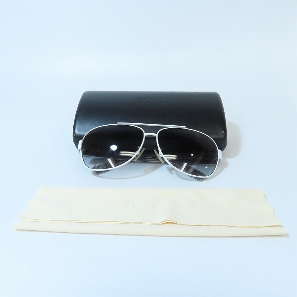 実際に弊社で買取させて頂いたHUGO BOSS/ヒューゴボス ロゴ テンプル サングラス 0352F/Sの画像 9枚目