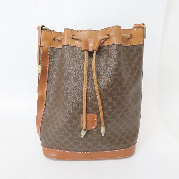 実際に弊社で買取させて頂いたCELINE/セリーヌ マカダム ドローストリング ショルダーバッグ