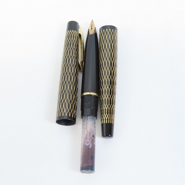 実際に弊社で買取させて頂いたSHEAFFER/シェーファー ゴールド/ブラック ペン先刻印：14K/585の画像 4枚目