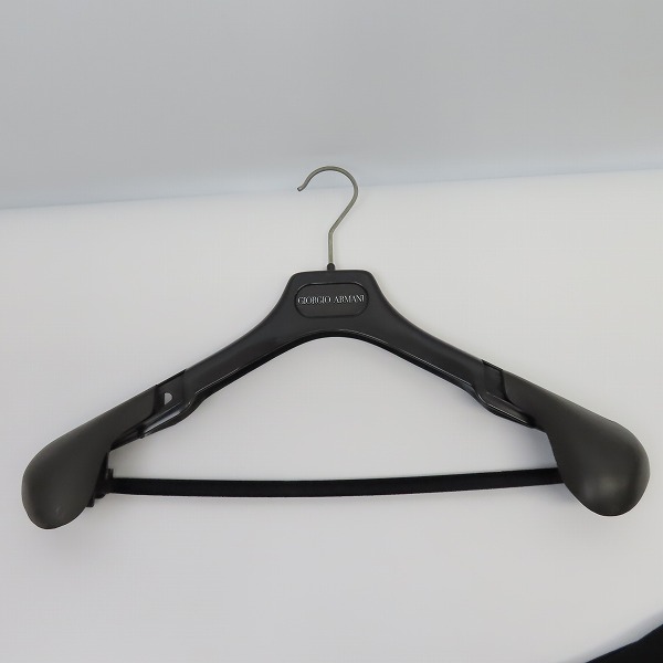 実際に弊社で買取させて頂いたGIORGIO ARMANI/ジョルジオアルマーニ ジャケット/ベスト/パンツ スリーピース 44の画像 9枚目