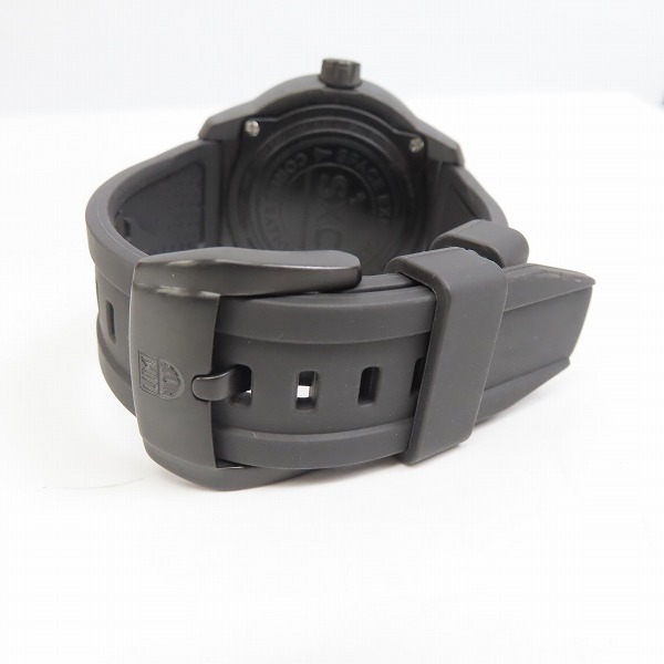 実際に弊社で買取させて頂いたLUMINOX/ルミノックス SXC カーボン GMT SERIES 5020 腕時計/ウォッチの画像 2枚目