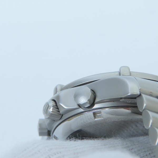 実際に弊社で買取させて頂いたTAG Heuer/タグホイヤー 2000シリーズ クロノグラフ デジアナ クォーツ腕時計 260.306の画像 5枚目