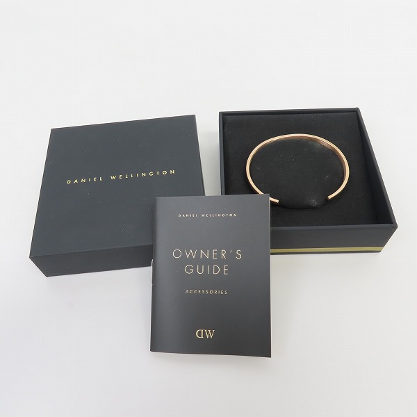 実際に弊社で買取させて頂いたDaniel Wellington/ダニエルウェリントン Classic Cuff バングルの画像 5枚目