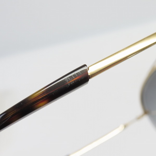 実際に弊社で買取させて頂いたGIVENCHY/ジバンシィ サイドロゴ ティアドロップ型 サングラス GV7075 J5Gの画像 5枚目