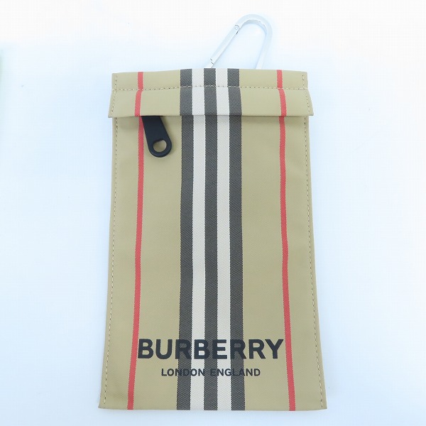 実際に弊社で買取させて頂いたBURBERRY/バーバリー アイコンストライプ フォン ケース/ポーチ 