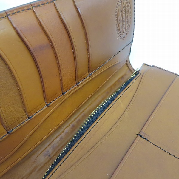 実際に弊社で買取させて頂いたCALEE/キャリー スタッズ付き レザー長財布/ウォレットの画像 6枚目