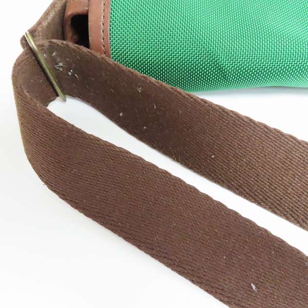 実際に弊社で買取させて頂いたmaster-piece/マスターピース 裏地バンダナ模様 メッセンジャー バッグの画像 6枚目