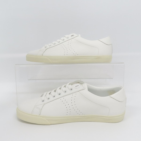 実際に弊社で買取させて頂いたCELINE/セリーヌ トリオンフ ローカットスニーカー 300B67/37の画像 3枚目