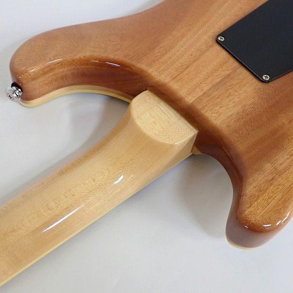 実際に弊社で買取させて頂いた★PRS/Paul Reed Smith/ポールリードスミス SE CUSTOM 24 QM LTD ダンカンPU・タップスイッチ搭載 ギグケース付の画像 8枚目