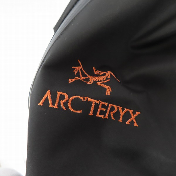 arc'teryx BEAMS arro22 アロー22 別注 オレンジロゴ