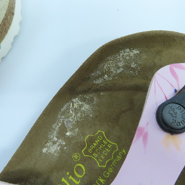 実際に弊社で買取させて頂いたBIRKENSTOCK/ビルケンシュトック Popillio  Gizeh/ギゼ  花柄/アリゾナ チェリー柄 サンダル/22.5/23.0  2点セットの画像 4枚目