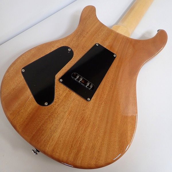 実際に弊社で買取させて頂いた★PRS/Paul Reed Smith/ポールリードスミス SE CUSTOM 24 QM LTD ダンカンPU・タップスイッチ搭載 ギグケース付の画像 7枚目
