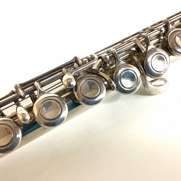 実際に弊社で買取させて頂いたYAMAHA/ヤマハ YFL-211S フルート Eメカ ケース付きの画像 4枚目