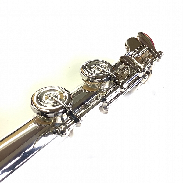 実際に弊社で買取させて頂いたMIYAZAWA/ミヤザワ Wien Stage Ⅲ 9K GOLD LIPPLATE ＆ RISER ウィンステージ3 フルート ケース付きの画像 7枚目