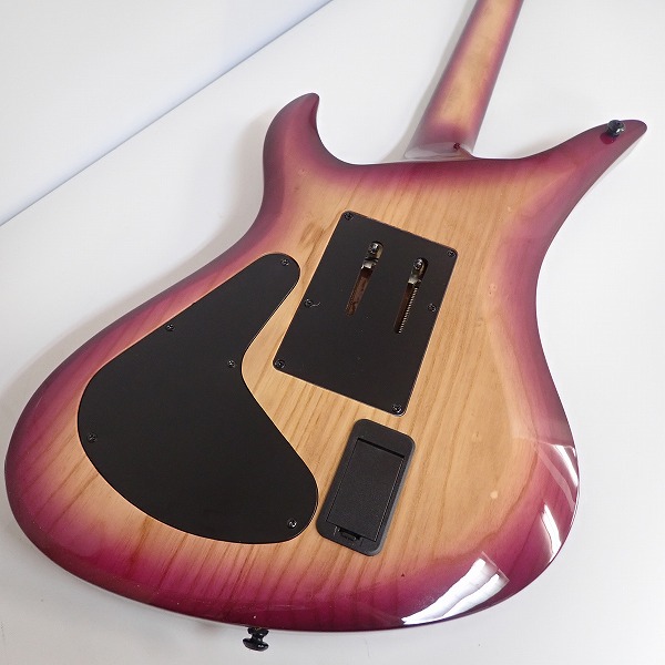 実際に弊社で買取させて頂いた★【美品】SCHECTER/シェクター Nikki Stringfield A-6 FR S Maiden Mist/ニッキー ストリングフィールド モデルの画像 7枚目