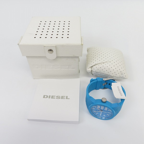 実際に弊社で買取させて頂いたDIESEL/ディーゼル ラバーウォッチ/腕時計 DZ-1571 ブルー系【動作未確認】の画像 6枚目