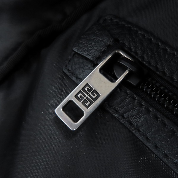 実際に弊社で買取させて頂いたGIVENCHY/ジバンシイ  ライオンプリント/手書き風ロゴ入り バックパックの画像 6枚目