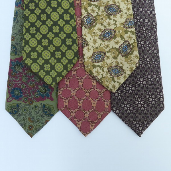 実際に弊社で買取させて頂いたChristian Dior Monsieur/クリスチャンディオール 総柄ネクタイ 5点セットの画像 1枚目