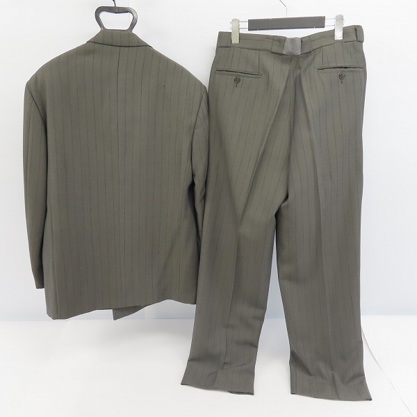 実際に弊社で買取させて頂いたGIORGIO ARMANI/ジョルジオアルマーニ ダブル セットアップスーツ グレーの画像 1枚目