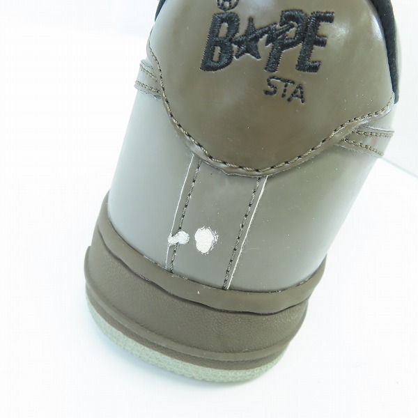 実際に弊社で買取させて頂いた【観賞用】A BATHING APE/ア ベイシング エイプ BAPESTA×KAWS/カウズ コラボ ブラウン FS-029/27.5の画像 6枚目