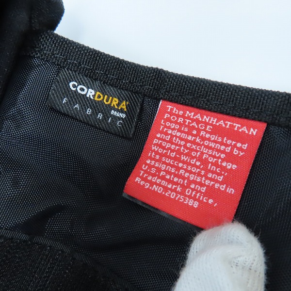 実際に弊社で買取させて頂いたMANHATTAN Portage/マンハッタンポーテージ ペイント柄 メッセンジャーバッグの画像 5枚目