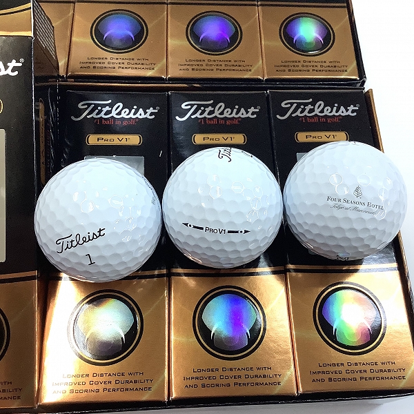 実際に弊社で買取させて頂いた【未使用オウンネーム入】Titleist/タイトリスト PRO V1 ホワイト ゴルフボール 2ダースの画像 1枚目