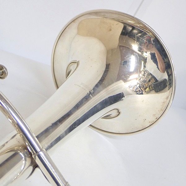 実際に弊社で買取させて頂いた★【難有り】YAMAHA/ヤマハ YAH-203/YAH203 アルトホルン 銀メッキ仕上げ ハードケース付の画像 3枚目