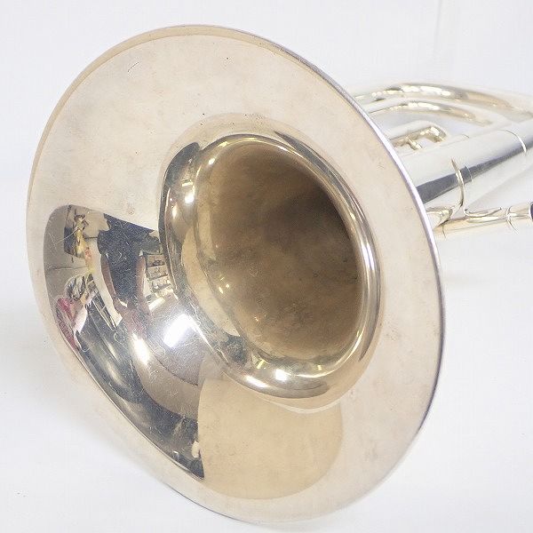 実際に弊社で買取させて頂いた★【難有り】YAMAHA/ヤマハ YAH-203/YAH203 アルトホルン 銀メッキ仕上げ ハードケース付の画像 2枚目