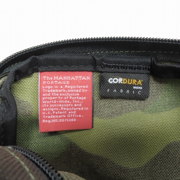 実際に弊社で買取させて頂いたManhattan Portage/マンハッタンポーテージ カモ柄 ミニショルダーバッグの画像 5枚目