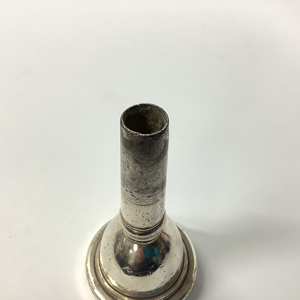 実際に弊社で買取させて頂いたYAMAHA/ヤマハ 67C4 チューバ マウスピース シルバーの画像 3枚目