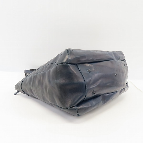 実際に弊社で買取させて頂いたDaniel&Bob/ダニエル＆ボブ  レザー トートバッグ ネイビーの画像 2枚目