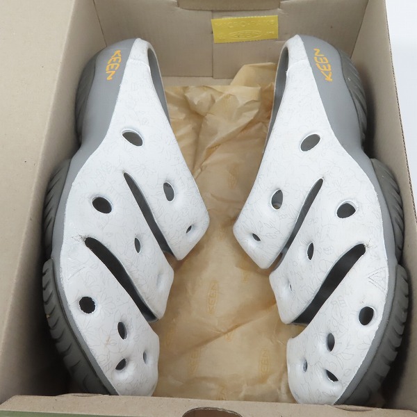 実際に弊社で買取させて頂いたKEEN/キーン YOGUI ARTS/ヨギ アーツ HAWAII FLOWERS SILVER サンダル 1002037/26の画像 8枚目