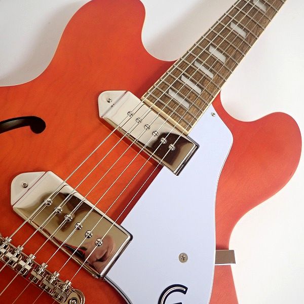 実際に弊社で買取させて頂いた★【美品】Epiphone/エピフォン CASINO Worn/カジノ ウォーン フルアコ エレキギター 2020年製 ソフトケース付の画像 5枚目