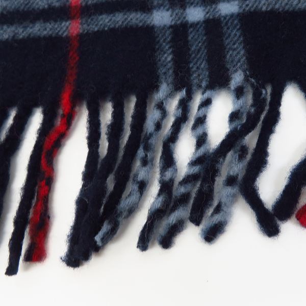 実際に弊社で買取させて頂いたBURBERRY LONDON/バーバリー ロンドン チェック柄マフラーの画像 2枚目