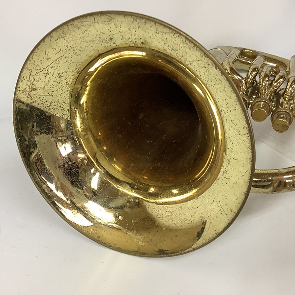 実際に弊社で買取させて頂いた★【ジャンク】YAMAHA/ヤマハ YEP-201/YEP201 ユーフォニアム ゴールド ハードケース付の画像 5枚目