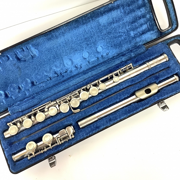 実際に弊社で買取させて頂いたYAMAHA/ヤマハ YFL-23 フルート ハードケース付き