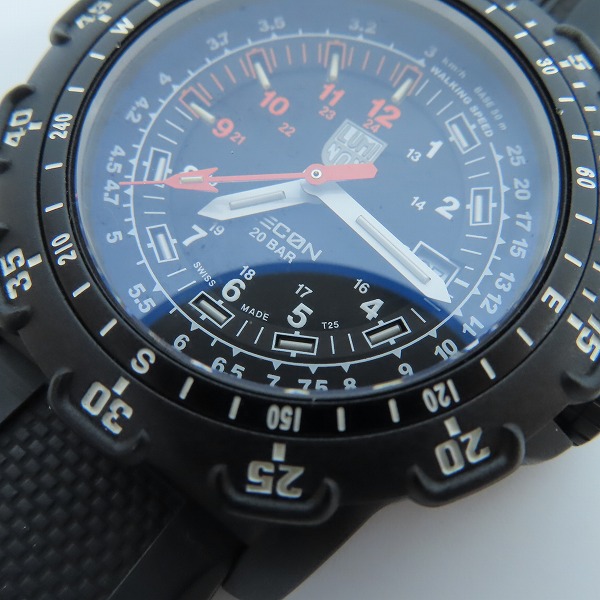 実際に弊社で買取させて頂いたLUMINOX/ルミノックス RECON POINTMAN/リーコンポイントマン SERIES/シリーズ 8800 腕時計/ウォッチ Ref.8821の画像 6枚目