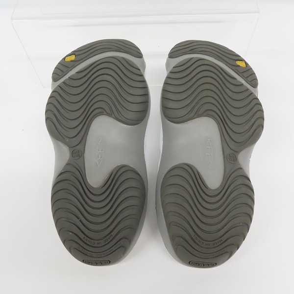 実際に弊社で買取させて頂いたKEEN/キーン YOGUI ARTS/ヨギ アーツ HAWAII FLOWERS SILVER サンダル 1002037/26の画像 2枚目