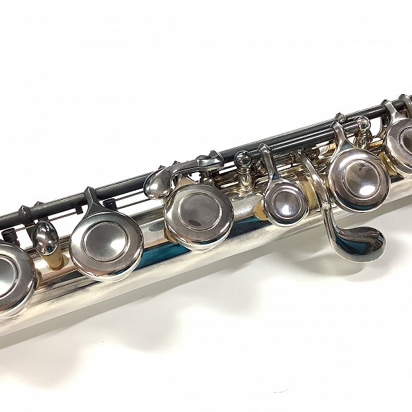 実際に弊社で買取させて頂いたSANKYO FLUTE/三響フルート Etude/エチュード 頭部管銀製 ケース付きの画像 5枚目