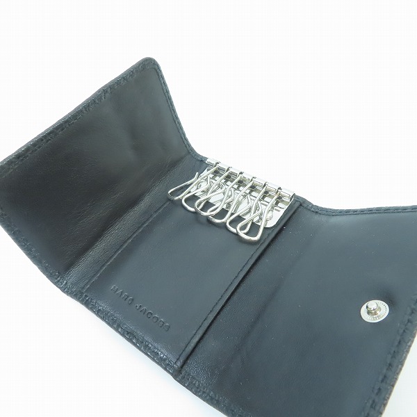 実際に弊社で買取させて頂いたMARC JACOBS/マークジェイコブス レザー 6連 キーケースの画像 3枚目