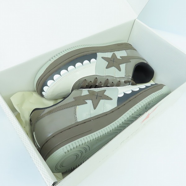 実際に弊社で買取させて頂いた【観賞用】A BATHING APE/ア ベイシング エイプ BAPESTA×KAWS/カウズ コラボ ブラウン FS-029/27.5の画像 8枚目