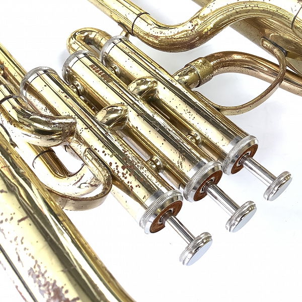 実際に弊社で買取させて頂いた★【ジャンク】YAMAHA/ヤマハ YAH-202 アルトホルン ハードケース付きの画像 2枚目