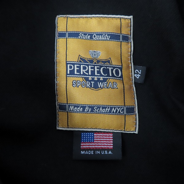実際に弊社で買取させて頂いたSchott/ショット ダブルライダースジャケット・パーフェクト 75周年記念モデル（ベックモデル）Size：42の画像 2枚目