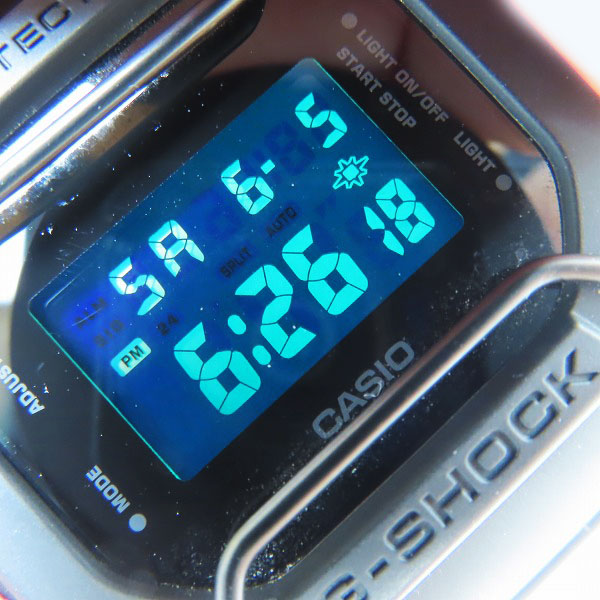 実際に弊社で買取させて頂いたG-SHOCK/Gショック×AMERICAN RAG CIE/アメリカンラグシー デジタル腕時計 DW-5600VTの画像 6枚目