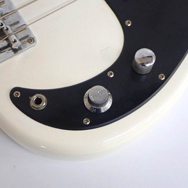 実際に弊社で買取させて頂いた★BUSKER'S/バスカーズ プレシジョンベースType/プレベ ホワイト エレキベース の画像 7枚目