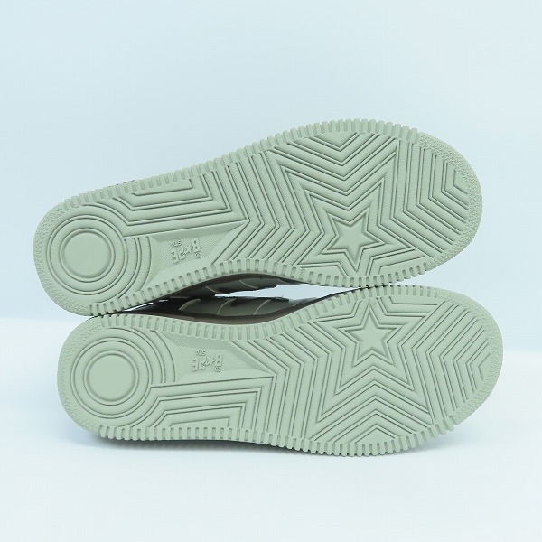 実際に弊社で買取させて頂いた【観賞用】A BATHING APE/ア ベイシング エイプ BAPESTA×KAWS/カウズ コラボ ブラウン FS-029/27.5の画像 2枚目