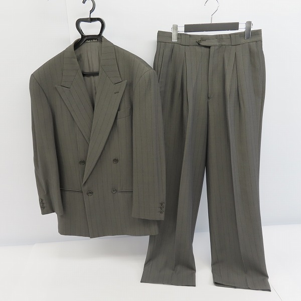 実際に弊社で買取させて頂いたGIORGIO ARMANI/ジョルジオアルマーニ ダブル セットアップスーツ グレー
