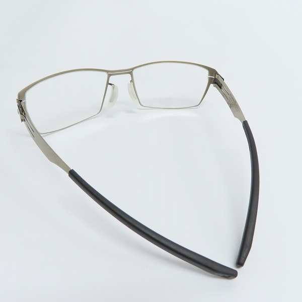 実際に弊社で買取させて頂いたic!berlin/アイシーベルリン sanetsch 眼鏡/アイウェアの画像 1枚目