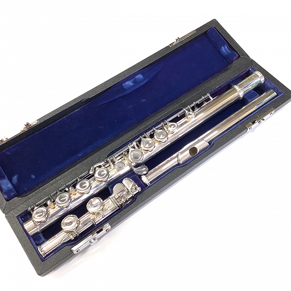 実際に弊社で買取させて頂いたSANKYO FLUTE/三響フルート Etude/エチュード 頭部管銀製 ケース付き
