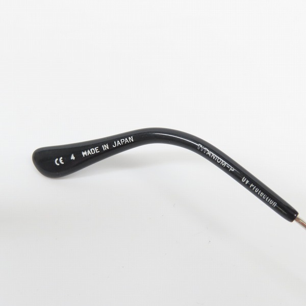 実際に弊社で買取させて頂いたHELMUT LANG/ヘルムートラング サングラス 21-0007の画像 5枚目